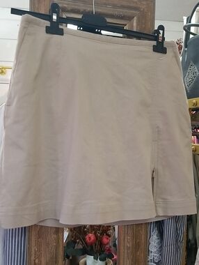 Nike Beige Tennis Skort with Subtle Swoosh